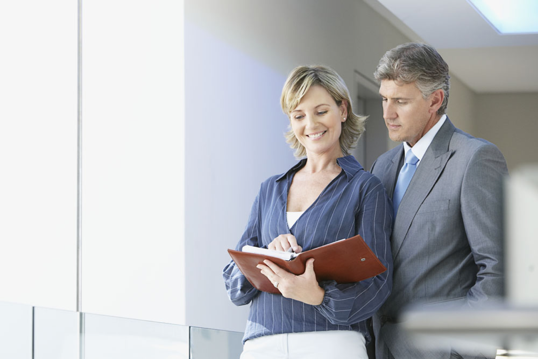 中文翻譯英文市場價格受哪些因素影響？